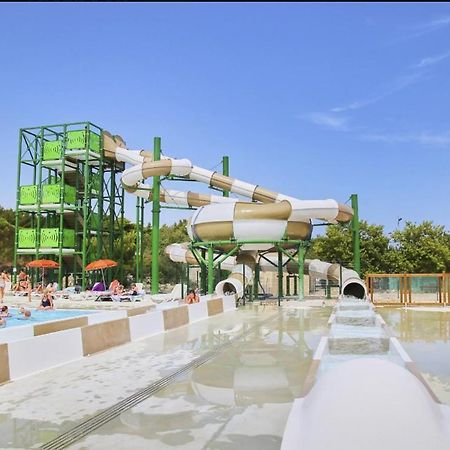 Mobil-Home 6 Personnes - Camping La Falaise 4* / Piscine / Club Enfants / Spa / Restaurant / Animations ناربون المظهر الخارجي الصورة